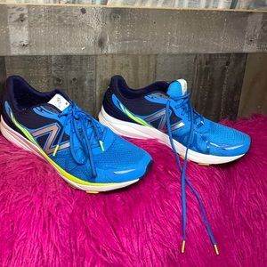 Hot Blue New Balance Vazee Pace size 14 men’s athletic shoes